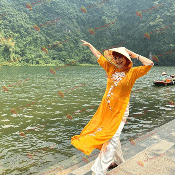 Hanoi – Ninh Binh – Hoa Lu – Tam Coc