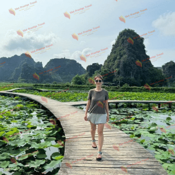 Hanoi - Ninh Binh - Hoa Lu - Tam Coc - Bich Dong