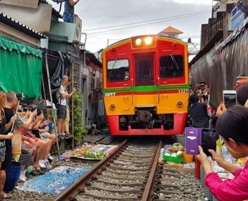 Mercado de Mae Klong