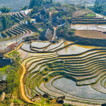 Halong - Hanoi - Tren nocturno a Sapa